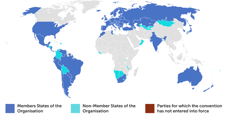 A world map showing countries that are members or non-members of the Hague Convention